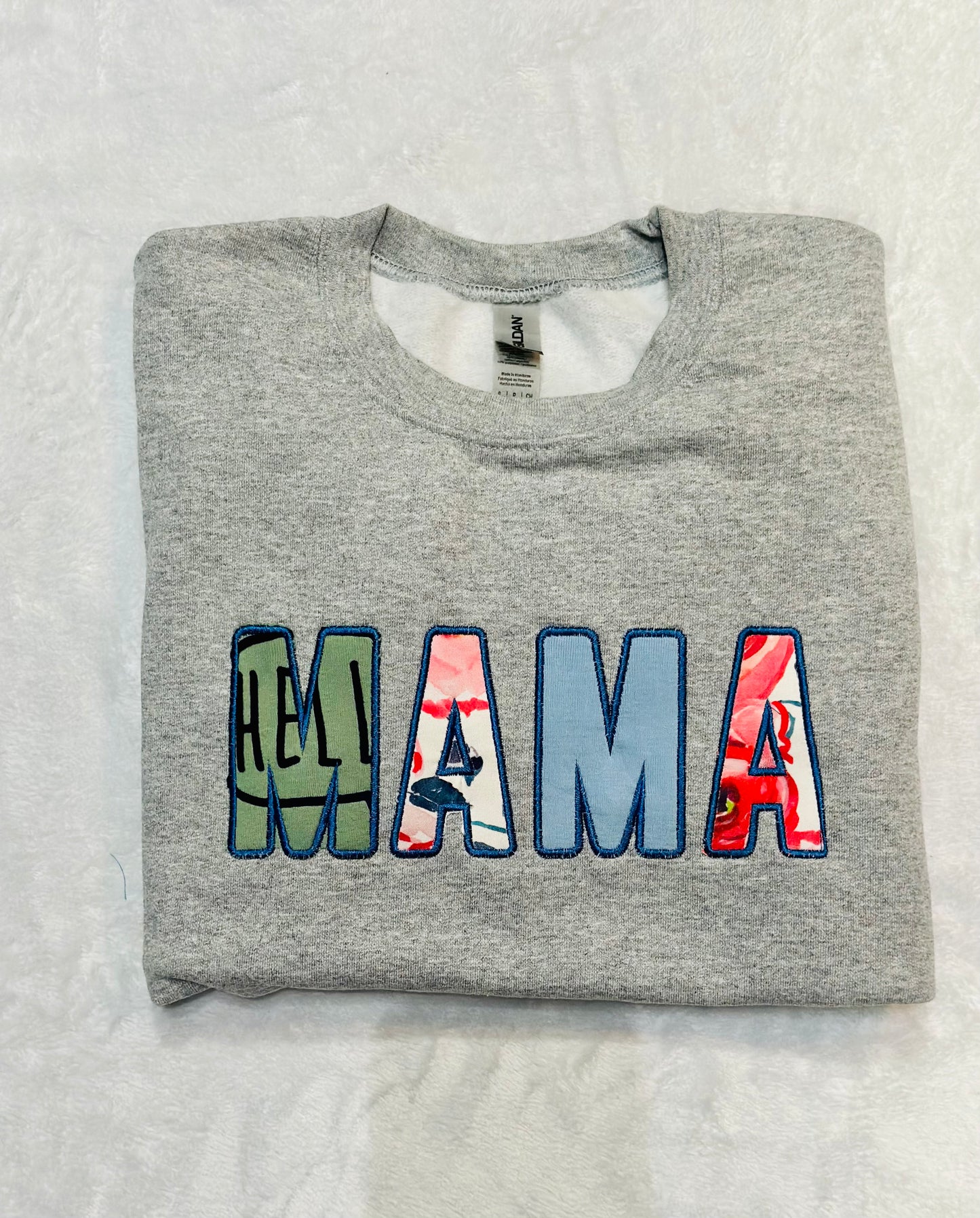 MAMA appliqué baby shirt