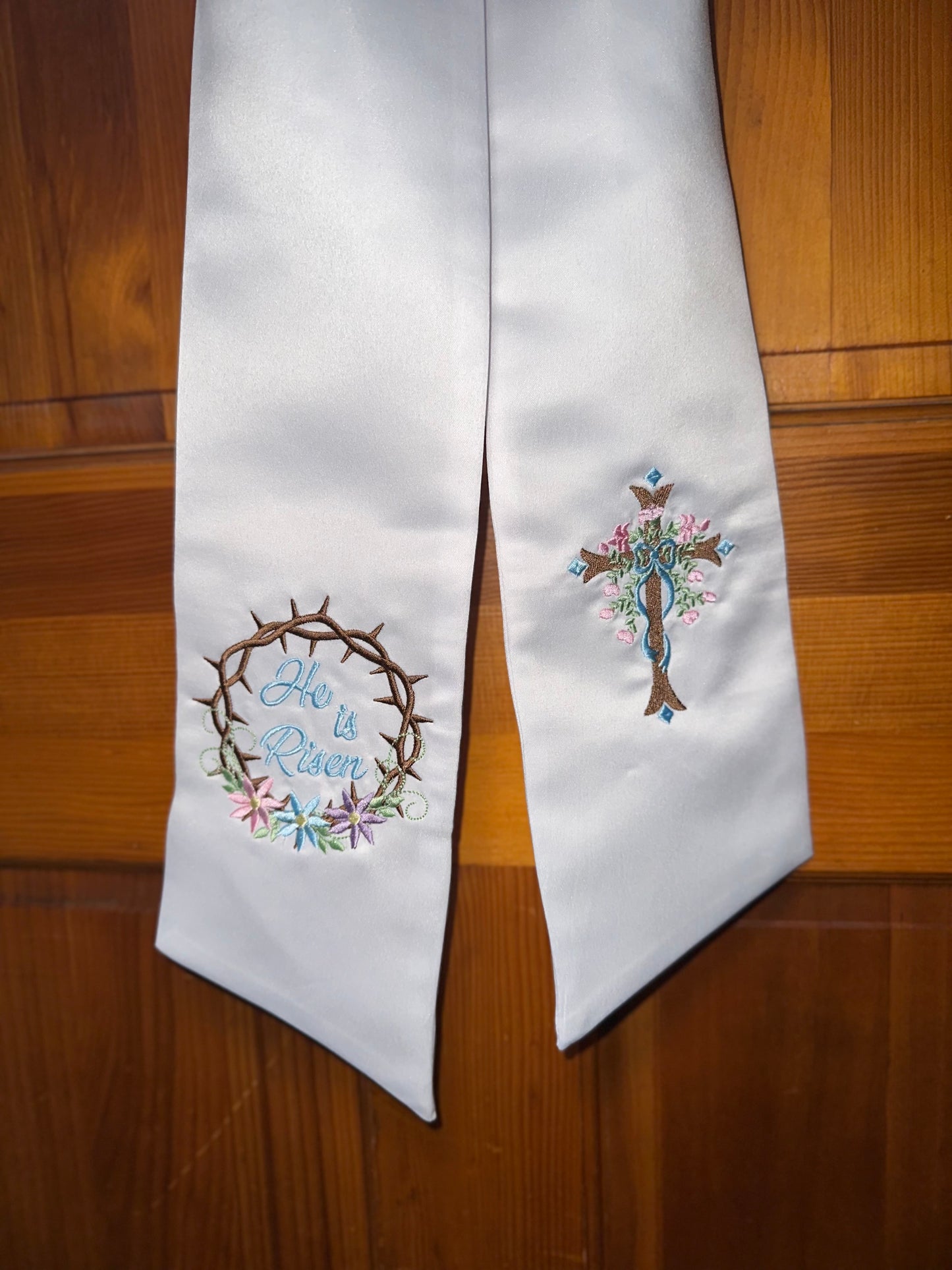 He is Risen, Cross wreath sash (sash only)