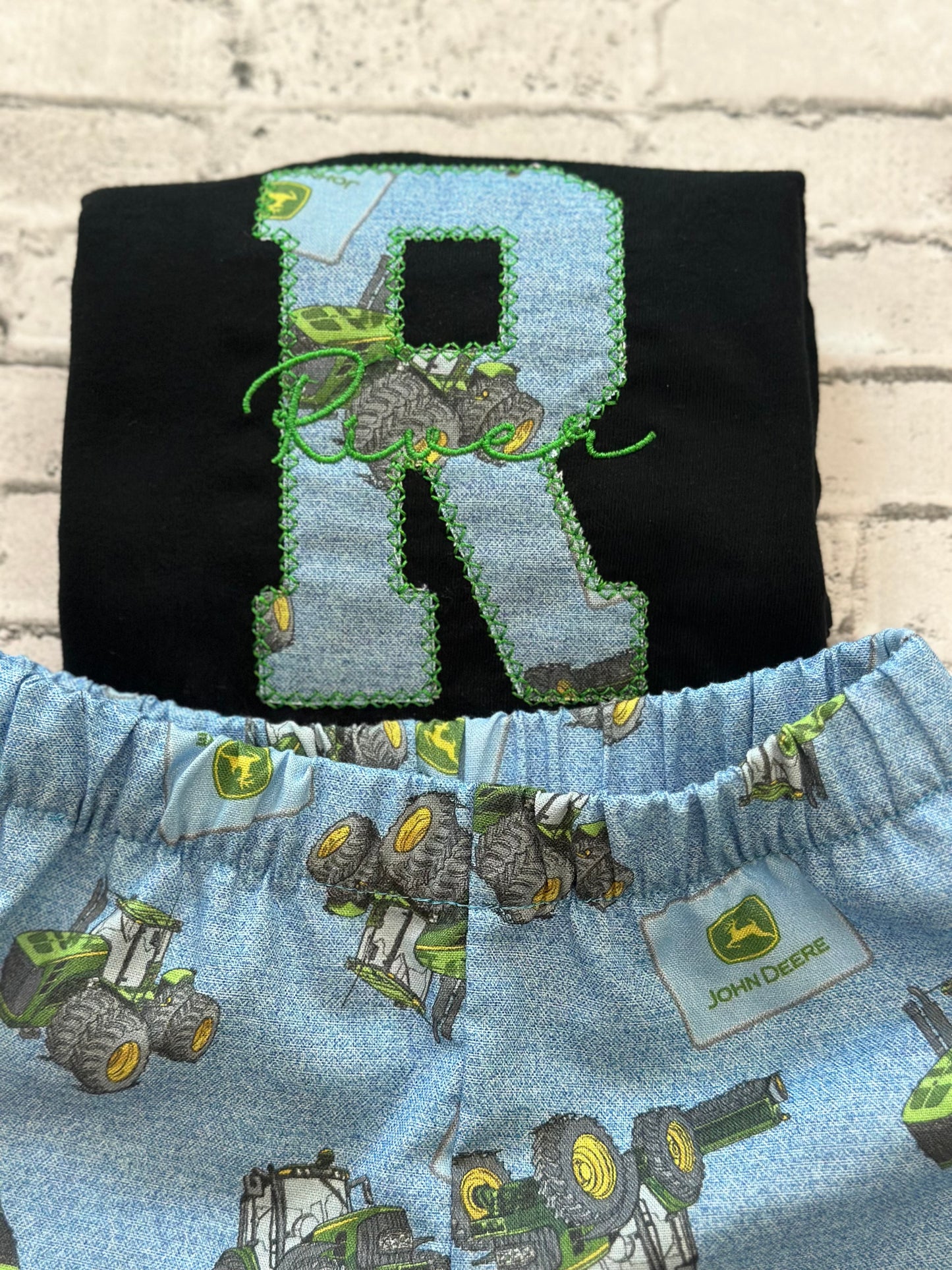 Tractor shirt and short set