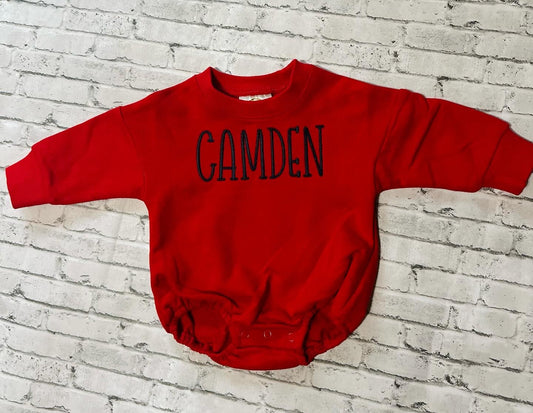 Simple embroidered name sweatshirt bubble