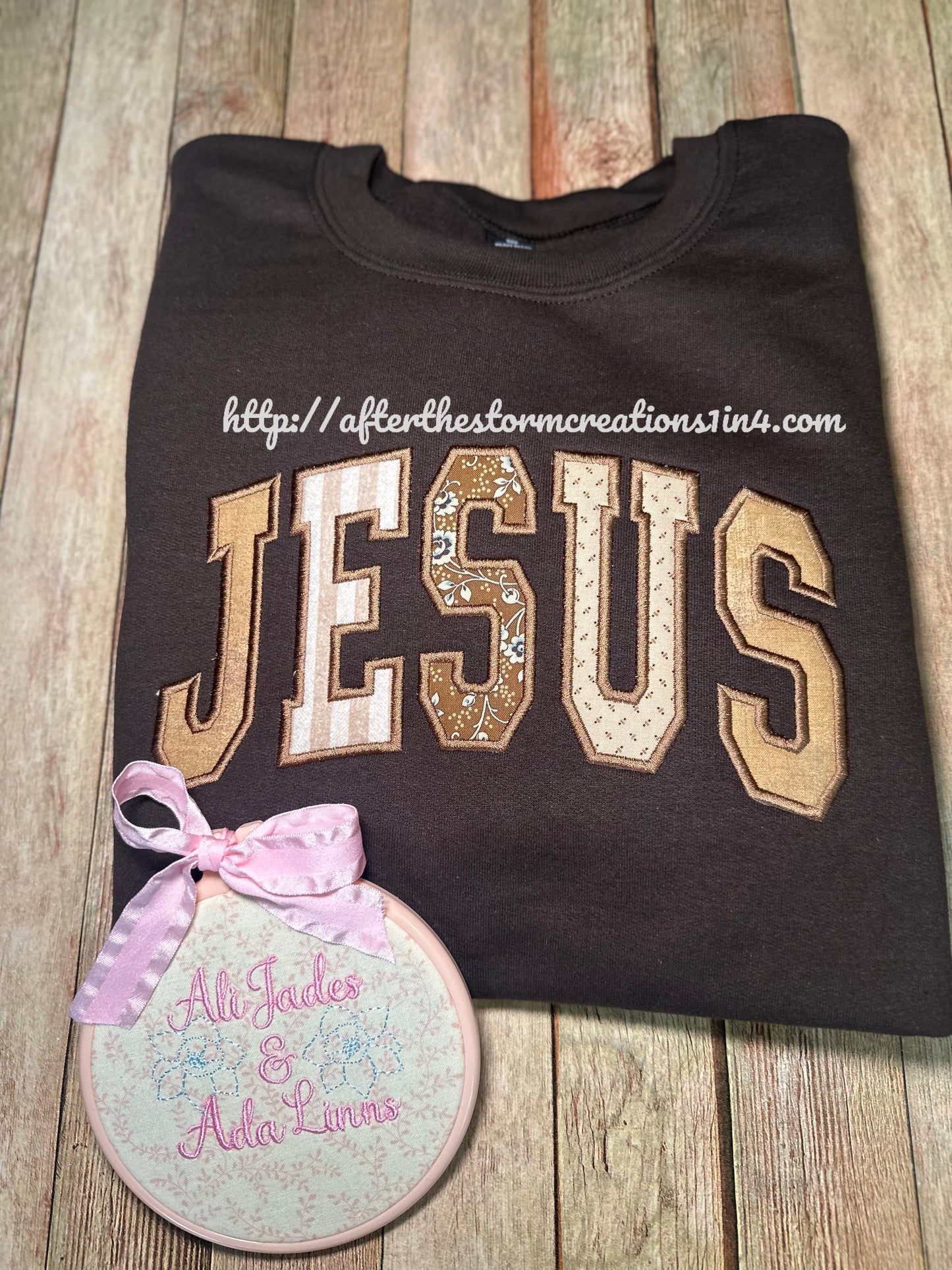 Neutral Jesus appliqué tee or sweatshirt